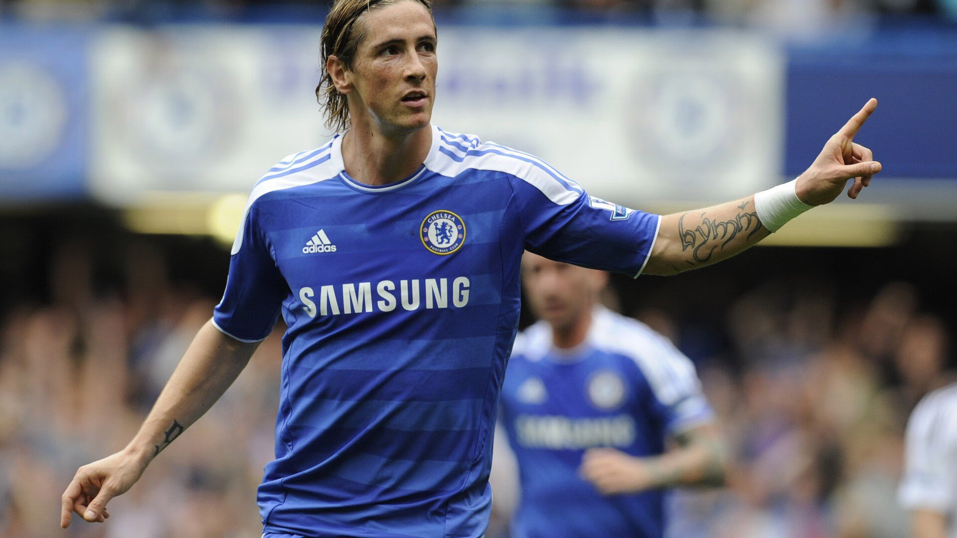 开云体育官方入口-伊布拉希莫维奇职业生涯累计进球超500粒，足球传奇永不褪色，伊布拉希莫维奇是几号球衣