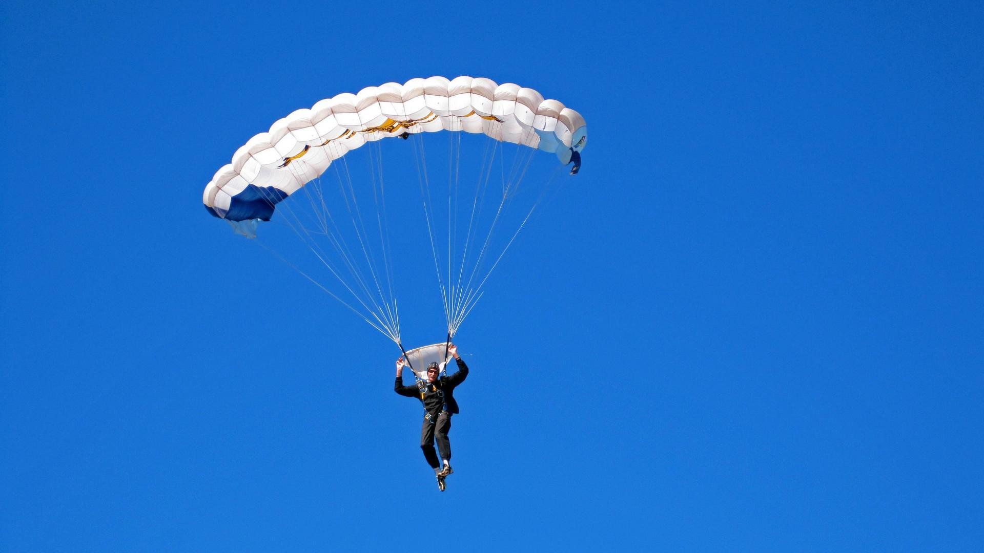 开云体育在线登入-奥斯马尔·奥尔韦拉男子3米跳板决赛精彩亮相，2021奥运男子三米跳板